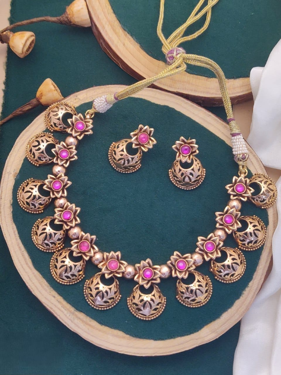 Necklace Set