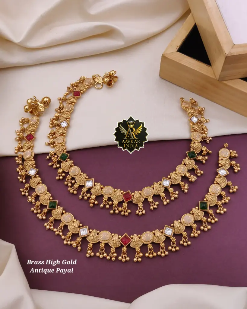 Brass High Gold Antique Payal M4