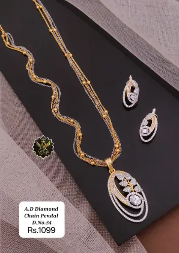 AD Diamonds Chain Pendant B10